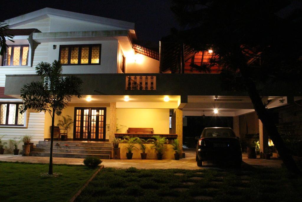 Urban Retreat Homestay Mangalore Exterior foto